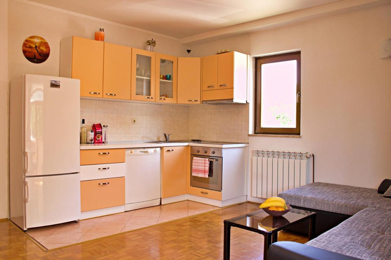 Apartments Kanegra أوماغ المظهر الخارجي الصورة