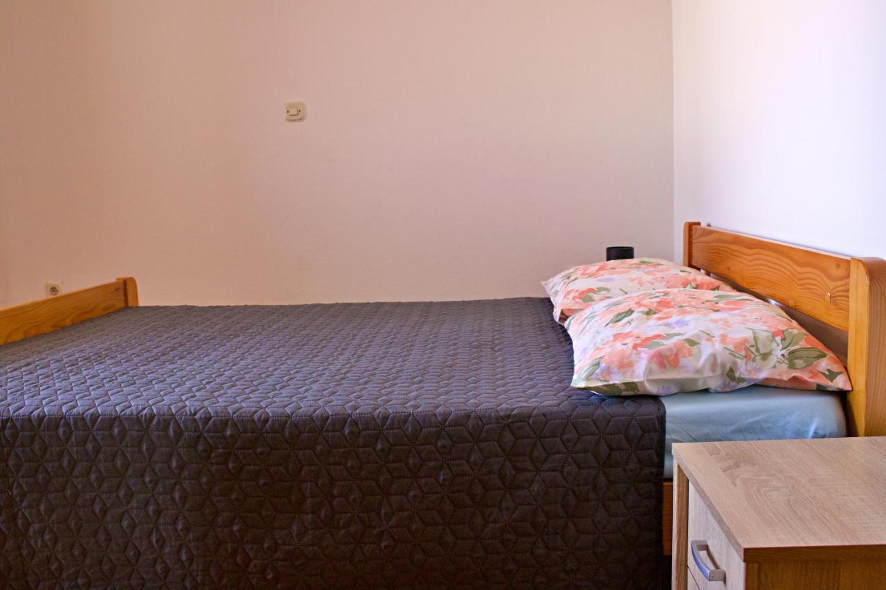 Apartments Kanegra أوماغ المظهر الخارجي الصورة