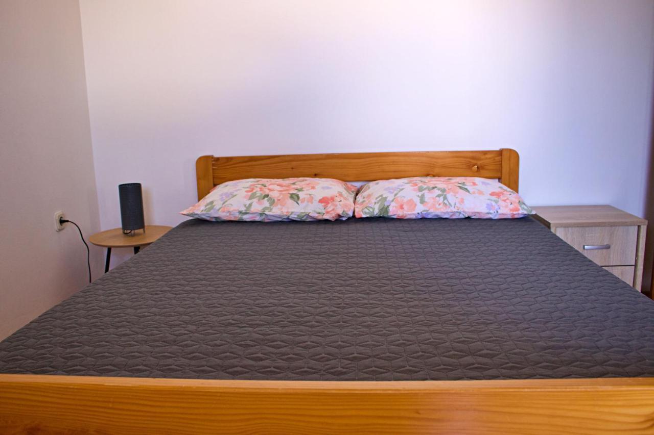 Apartments Kanegra أوماغ المظهر الخارجي الصورة